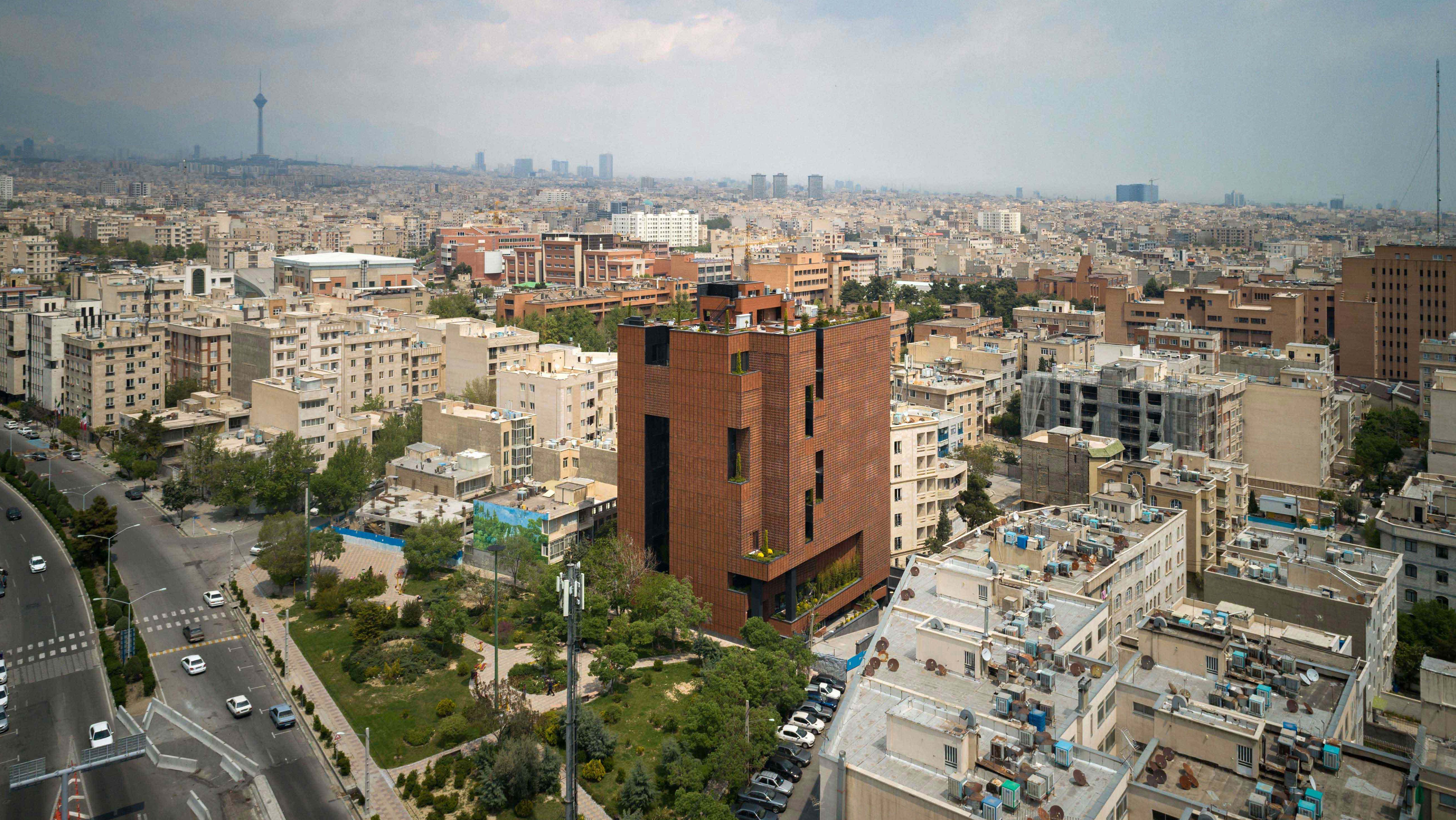 00--Welcoming-Page-04