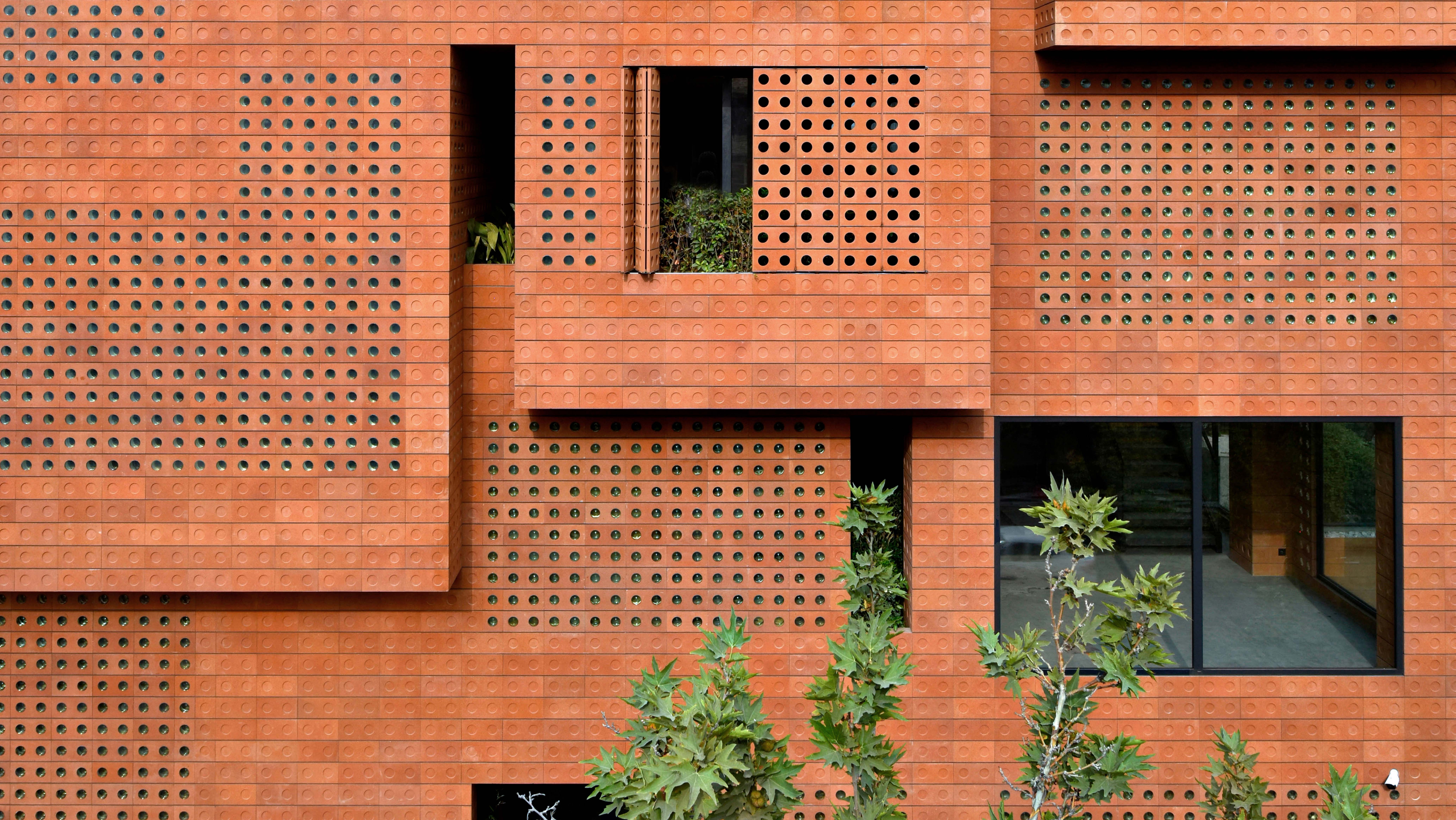 00--Welcoming-Page-01